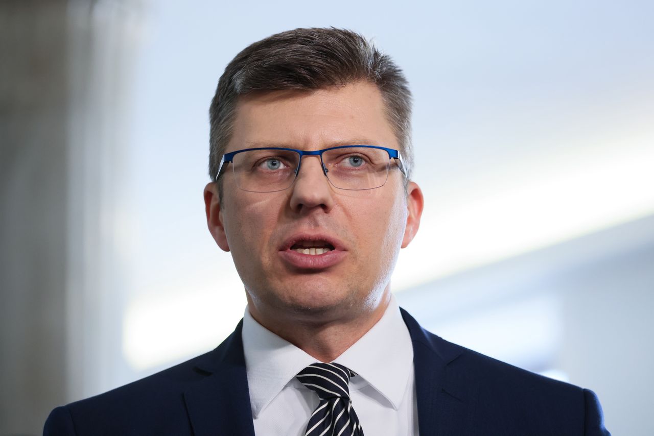 Zakup garnków z Funduszu Sprawiedliwości. Politycy się tłumaczą