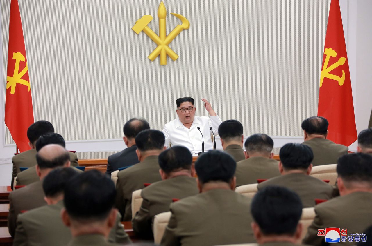 Korea Płn. Tak źle jeszcze nie było. Kim Dzong Un zwołał specjalne posiedzenie