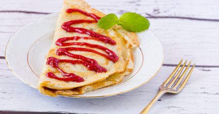 Sos truskawkowy - przepisy na trzy najlepsze sosy truskawkowe