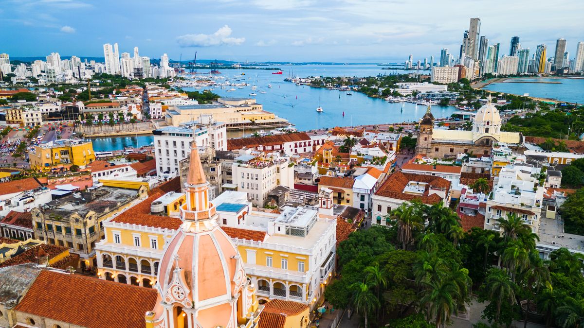 Mówi się, że galeon spoczywa na dnie morza w pobliżu portu Cartagena de Indias