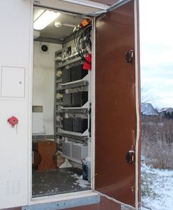 Chojnów. Wykradał akumulatory na szlakach kolejowych. 28-latek w rękach policji