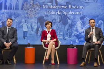 Czternasta emerytura na stałe. Sejm zdecydował