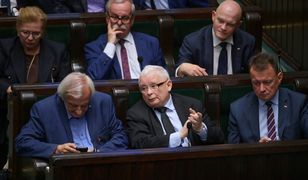 Narada na Nowogrodzkiej. Zebrała się wierchuszka PiS