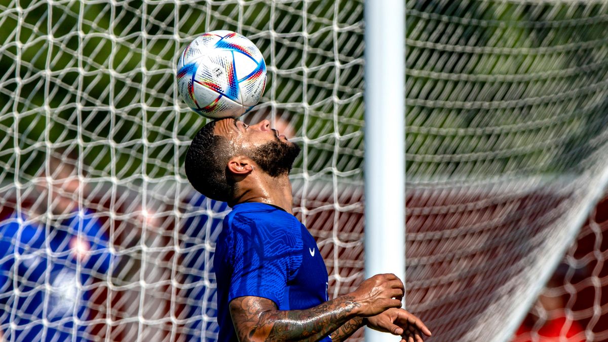 PAP/EPA / Na zdjęciu: Memphis Depay