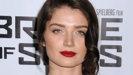 Dorówna innym aktorkom wcielającym się w słynną rolę?