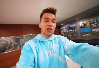 Ekipa youtubera Friza jako firma jest warta 144 mln zł. Tak wycenia akcje JR Holding