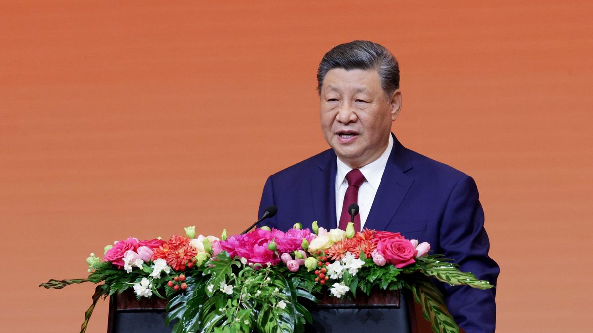 BEIJING, CHINA - MAY 14: Chinese President Xi Jinping speaks as he hosts a state banquet for U.S. President Donald Trump at the Great Hall of the People on May 14, 2026 in Beijing, China. Both President Trump and President Xi addressed ways to enhance bilateral economic cooperation and investment, and agreed that Iran should not be allowed to have a nuclear weapon. According to Chinese state media, Xi emphasized the importance of the Taiwan issue, and that a mishandling could sour U.S.-China relations. (Photo by Alex Wong/Getty Images)