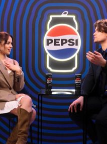 Małe decyzje, które stworzyły wielkie kariery. Pepsi wystartowała z podcastem "Od zera"