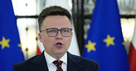 "Zamęczyliśmy was". Orędzie Szymona Hołowni