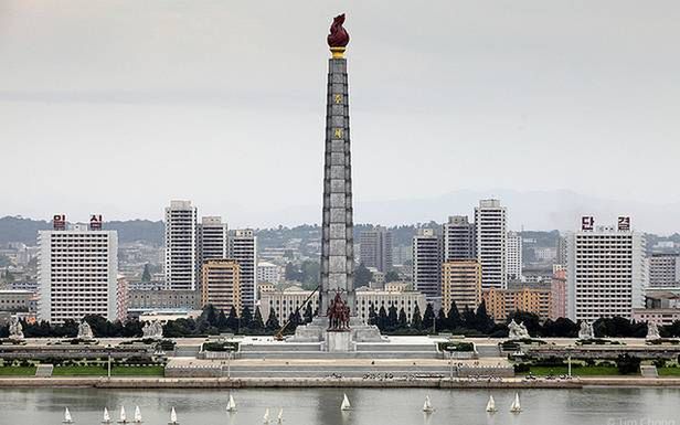 Największe pomniki świata. Korea Północna, Afryka i Mongolia zawstydzają Statuę Wolności 4