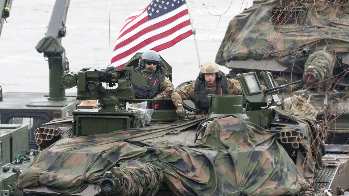 Reporter archiwum 2024 03
05.03.2024 Korzeniewo Cwiczenia wojskowe NATO Steadfast Defender 24 cwiczenie Dragon 24Fot. Wojciech Strozyk/REPORTER
N/z: amerykanski czolg M1A2 Abrams
Wojciech Strozyk/REPORTER