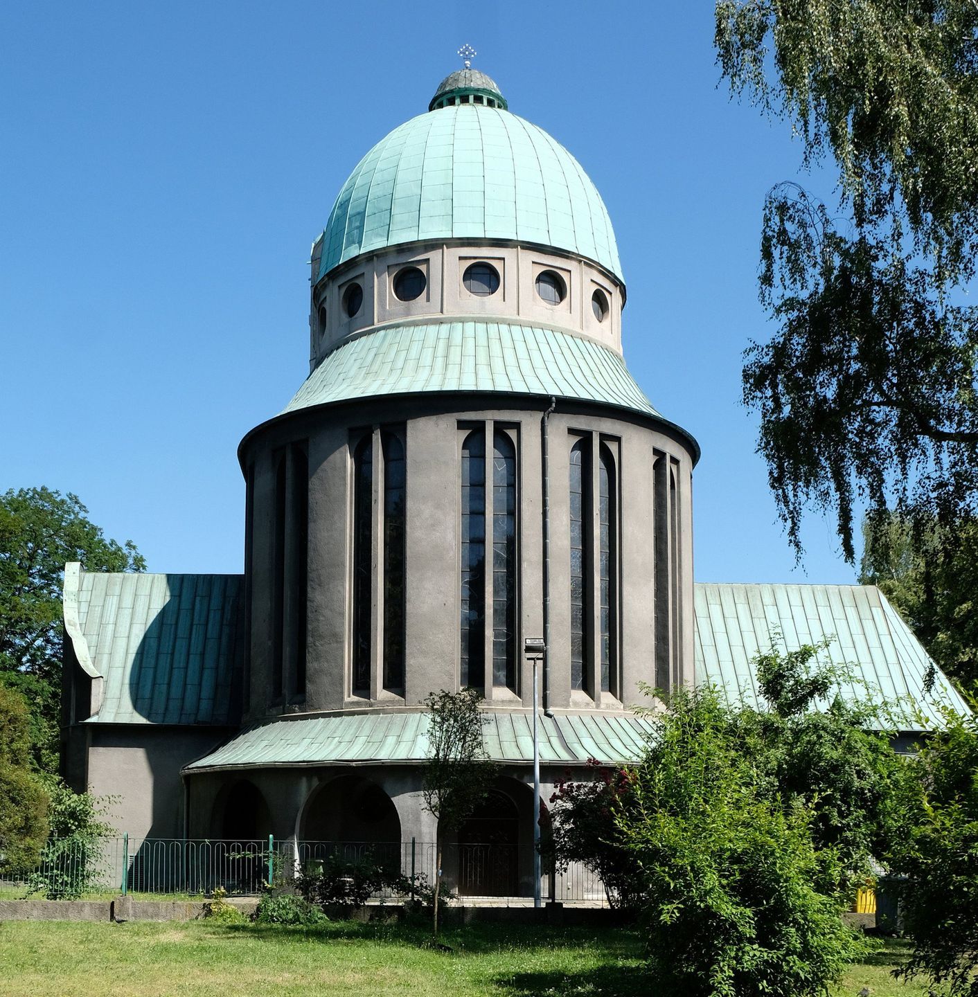 Bytom, kościół św. Barbary, ul. Chełmońskiego