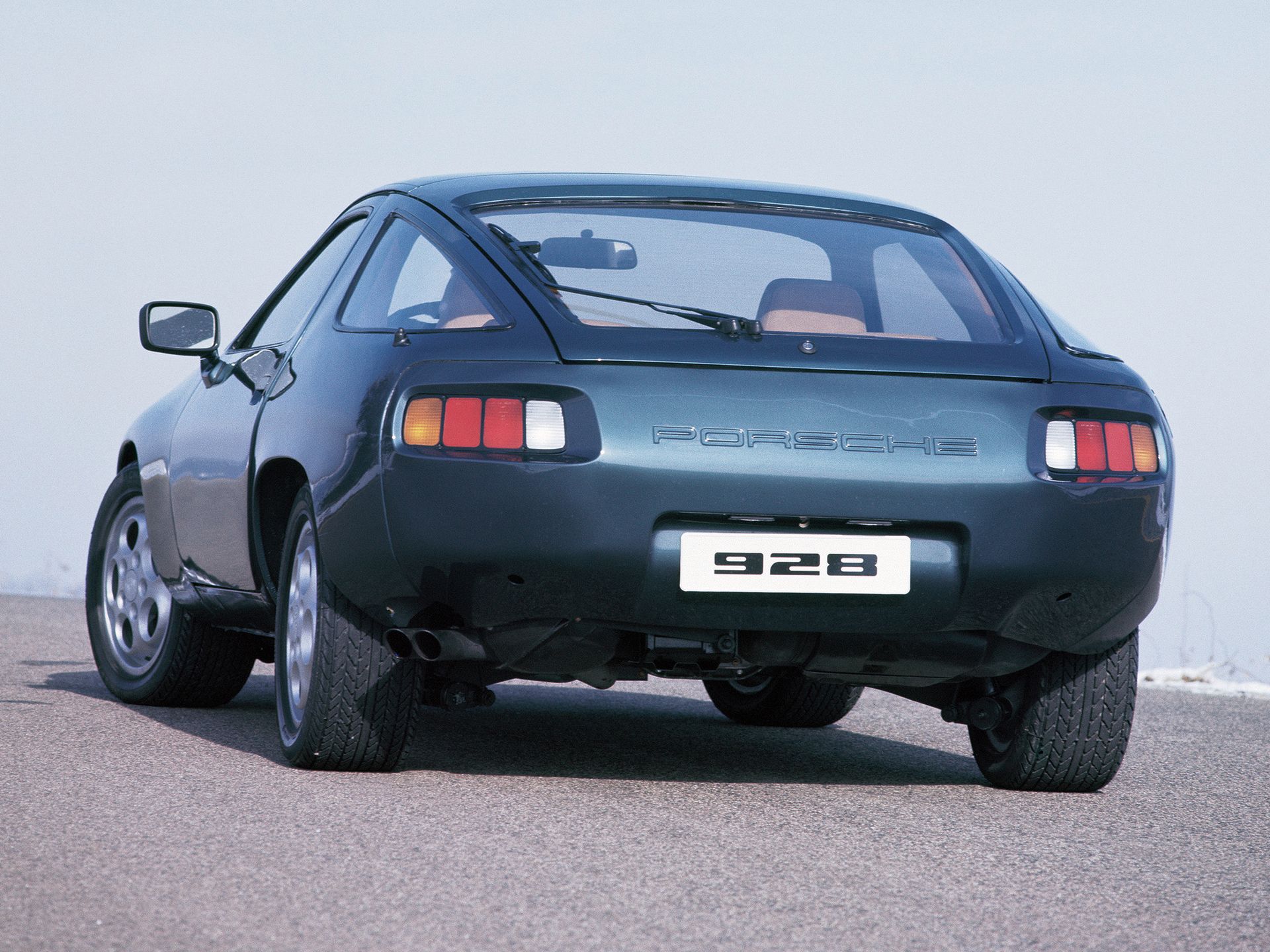 Porsche 928 3