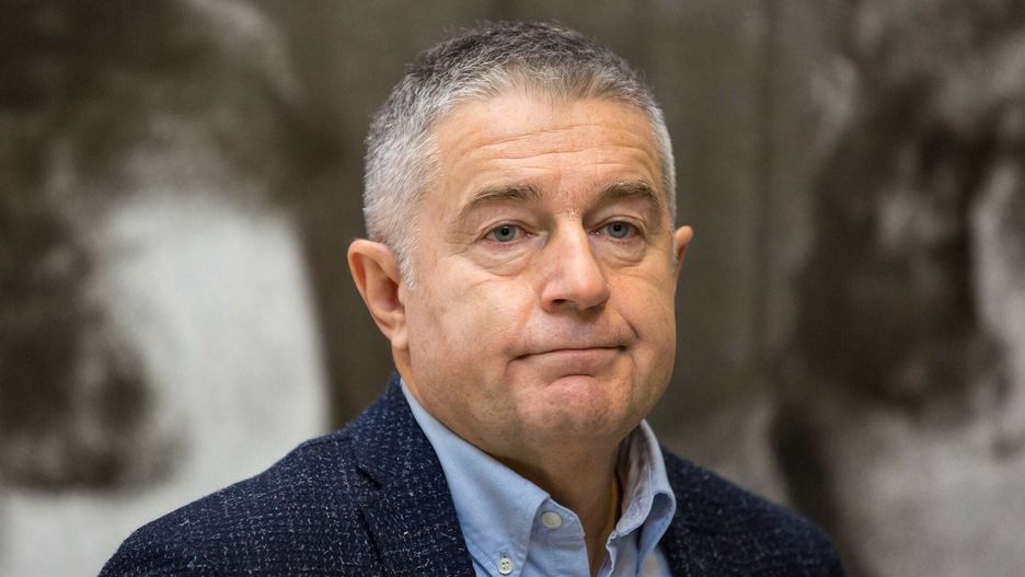 Sąd zdecydował w sprawie FrasyniukSąd zdecydował w sprawie Frasyniuka. Ostateczne rozstrzygnięciea. Ostateczne rozstrzygnięcie