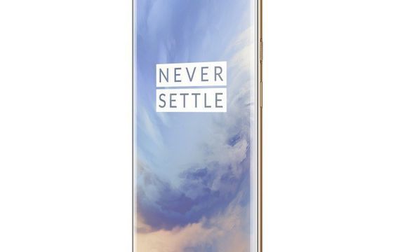 Smartfon OnePlus 7 Pro Almond trafia do sprzedaży w Polsce