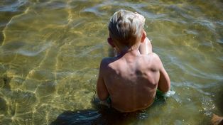 Finał sezonu Open Water na plaży w Lusowie. Druga odsłona nowych zawodów dla pływaków długodystansowych na wodach otwartych