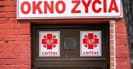 6-latka w oknie życia. Rodzina reaguje. "Mówiła, że nie potrzebuje wsparcia"