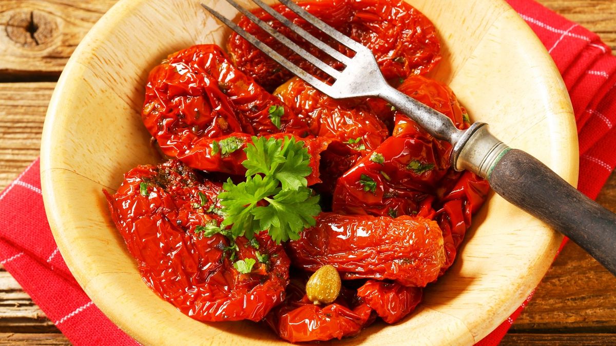 Przepis na marynowane pomidory
