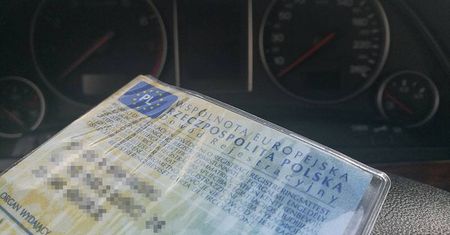 Jazda bez dowodu rejestracyjnego i OC. Od czerwca nowe przepisy