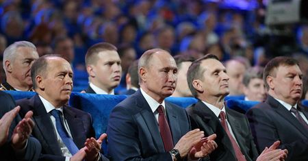Bitwa rosyjskich służb o wpływy. Polska jednym z głównych tematów