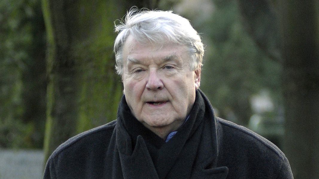 scena z: Leonard Pietraszak SK: , , , fot. Niemiec/AKPAlistopad 2008, uroczystosci pogrzebowe Jana Machulskiego, pogrze