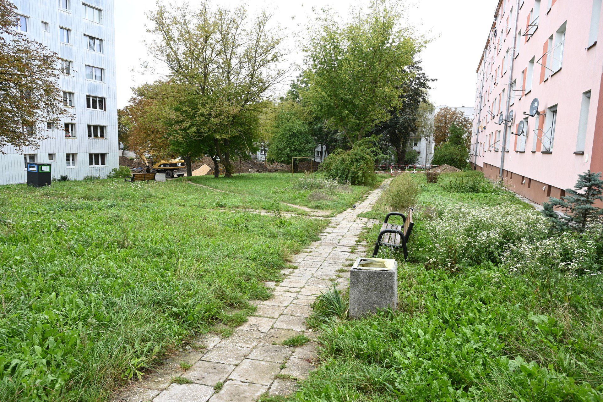 Autor projektu, Tomasz Nowak, dopuszcza możliwość przeniesienia inwestycji w inne miejsce na Szydłówku, jeśli uwarunkowania architektoniczne okażą się korzystniejsze gdzie indziej.