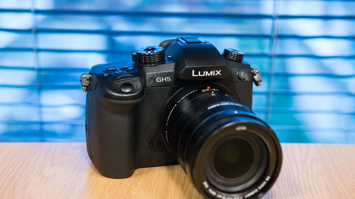 Panasonic Lumix GH5 to marzenie filmowców i technologiczny pokaz siły. Nasze pierwsze wrażenia 1