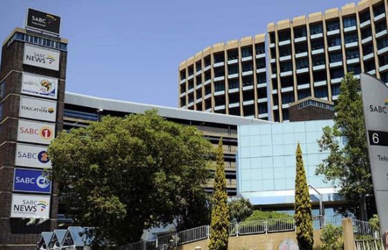 Telewizja publiczna jest „technicznie niewypłacalna”