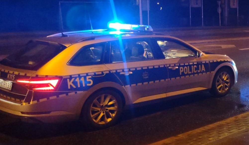 Rzeszów: Policjanci zatrzymali 39-latka za demolowanie autobusu