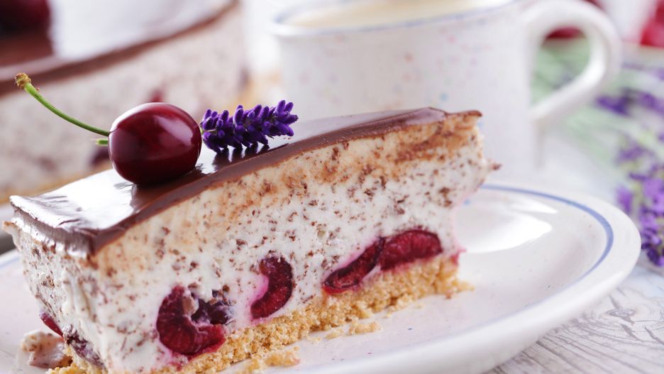 Błyskawiczny "Kinder country". Pyszne ciasto bez pieczenia