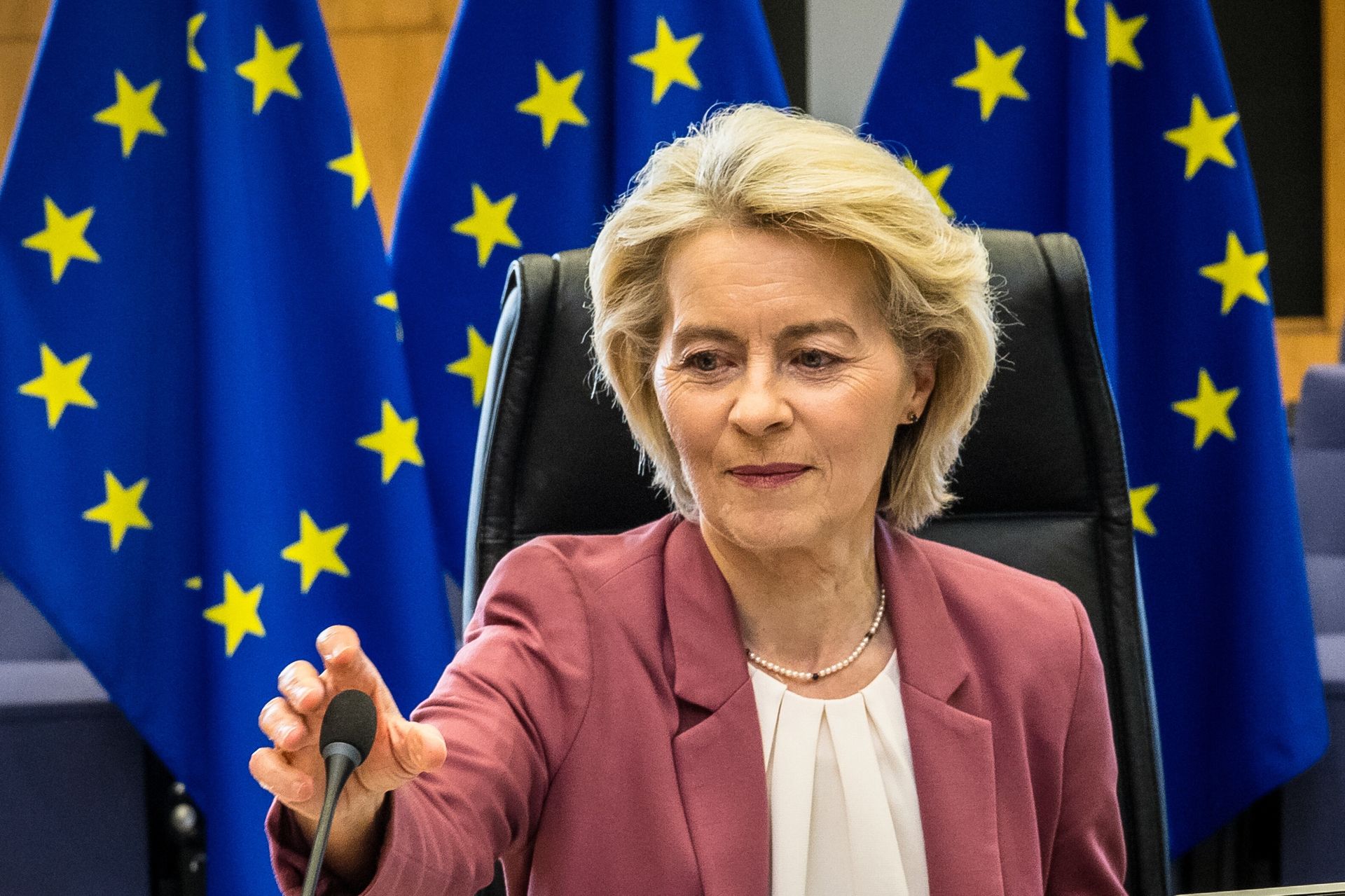 UE gotowa na reakcję po decyzji Trumpa o handlu z Hiszpanią