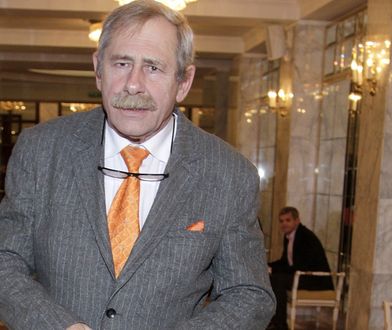 Postawili Andrzejowi Strzeleckiemu piękny pomnik. Uwagę zwracają szczegóły