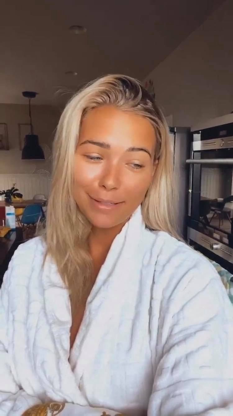 Sandra Kubicka pokazuje jak walczy o brazylijską pupę