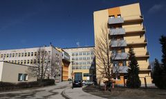 Włoszczowa. 26-latek zmarł po oczekiwaniu w szpitalu. Jest śledztwo