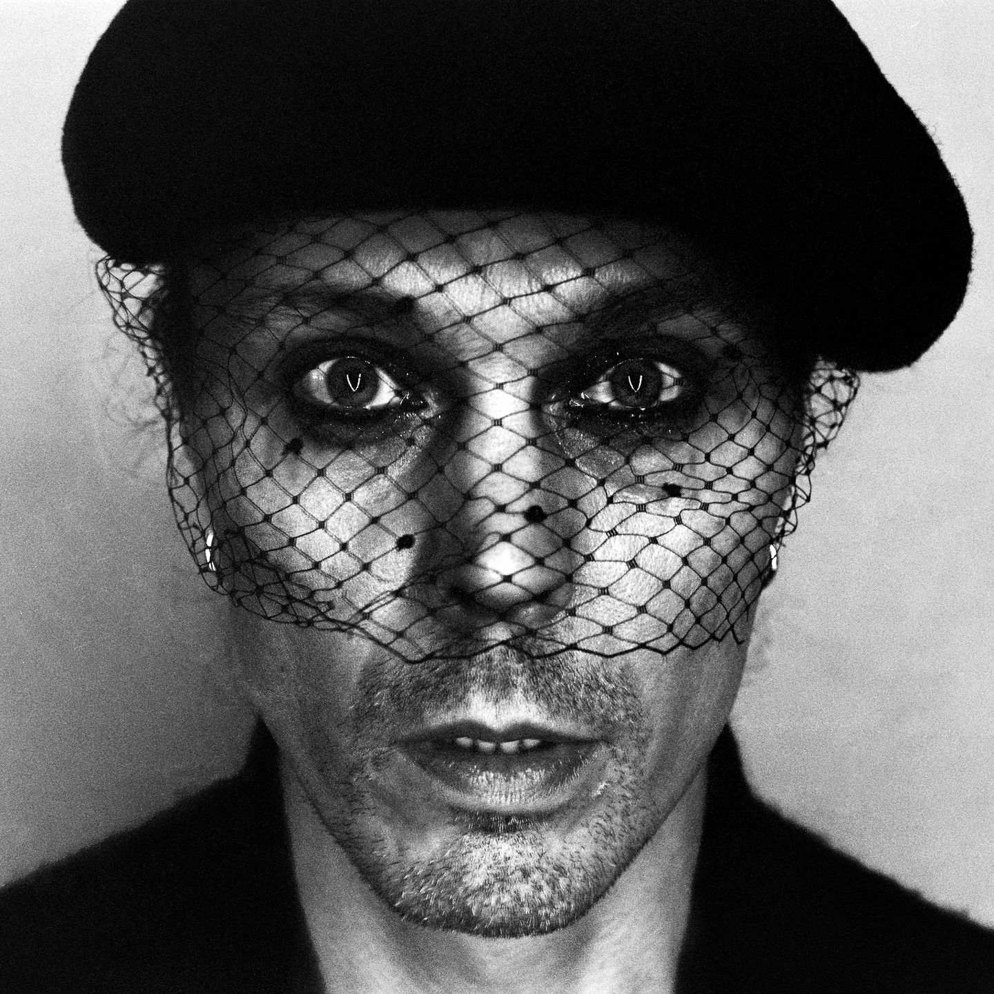 Okładka albumu Ville Valo, "Neon Noir"