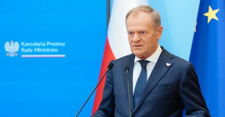 Fala komentarzy po decyzji rządu ws. CPK