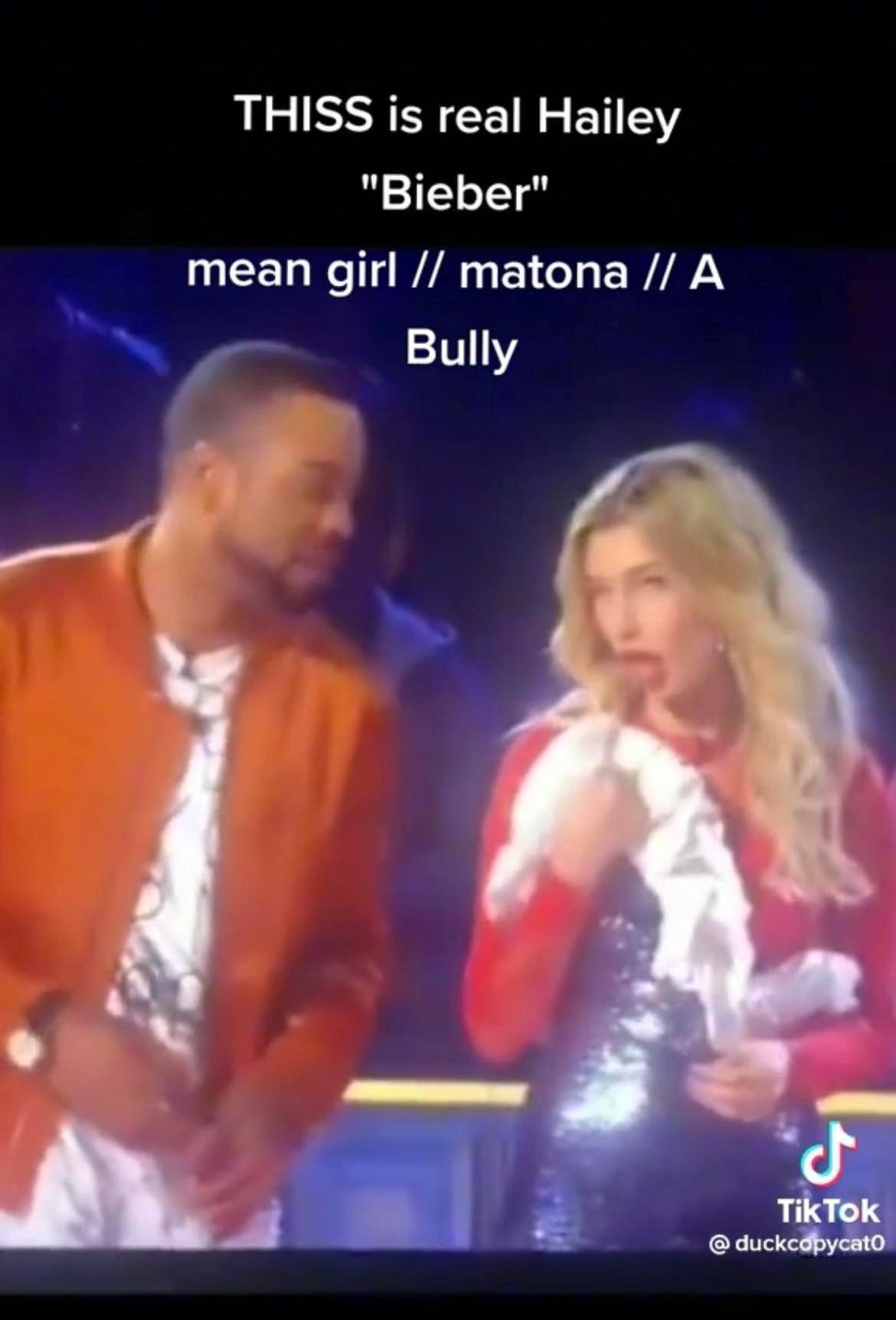 Selena Gomez odcina się od mediów społecznościowych przez Hailey Bieber?