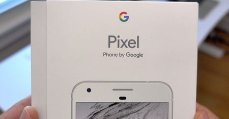 Odsprzedaż smartfonów Google Pixel może się źle skończyć