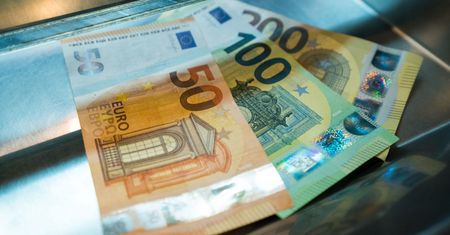 Kursy walut NBP 26.01.2020 Wtorkowy kurs euro, funta, dolara i franka szwajcarskiego