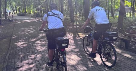 Sukces policji. Rowerowy patrol zatrzymał przestępcę. To drugi raz