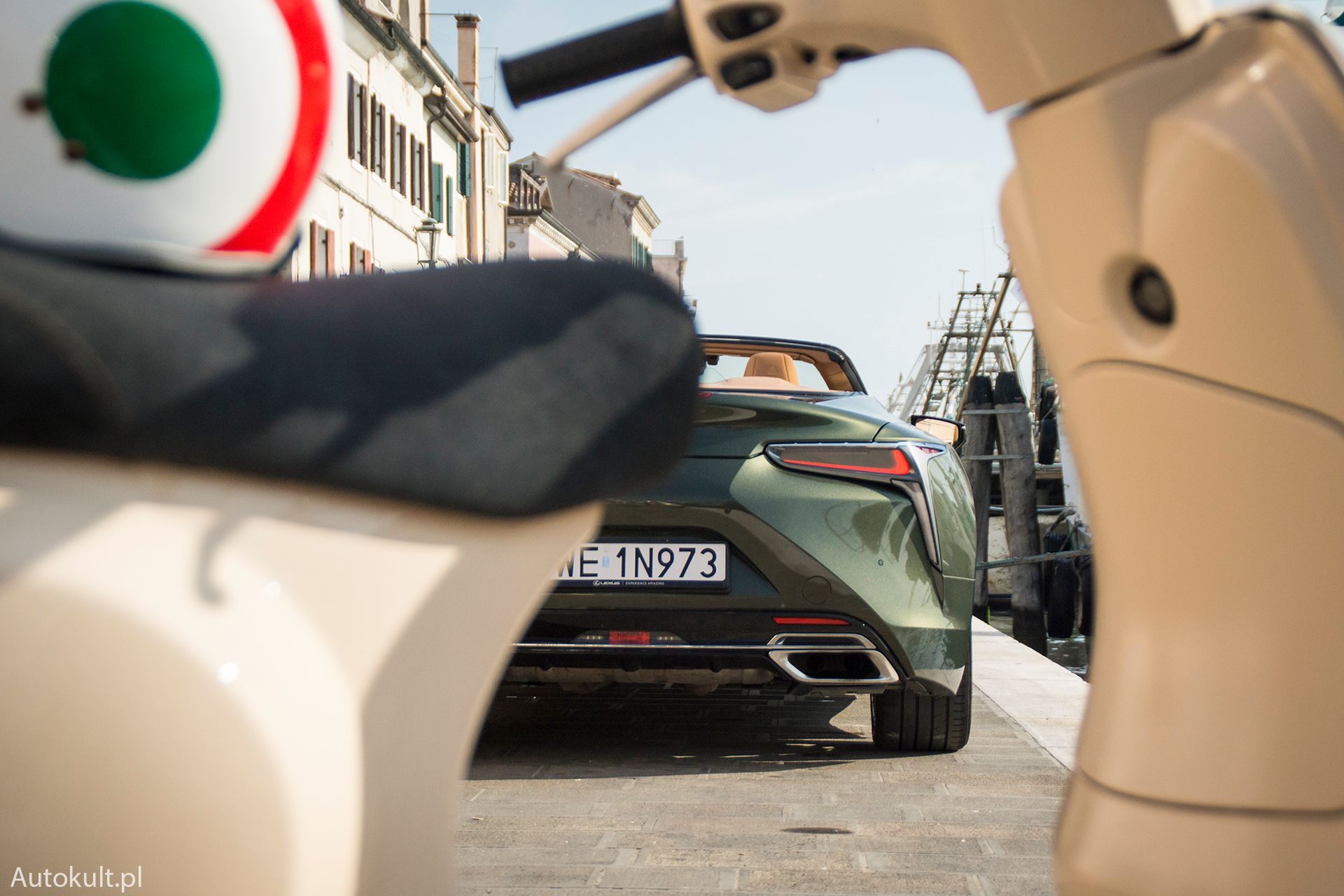 Lexus LC500 Convertible (2021)