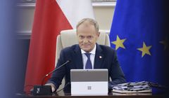 Wtorkowa ofensywa rządu: zakaz smartfonów w szkołach i ograniczenie dostępu do treści dla dorosłych