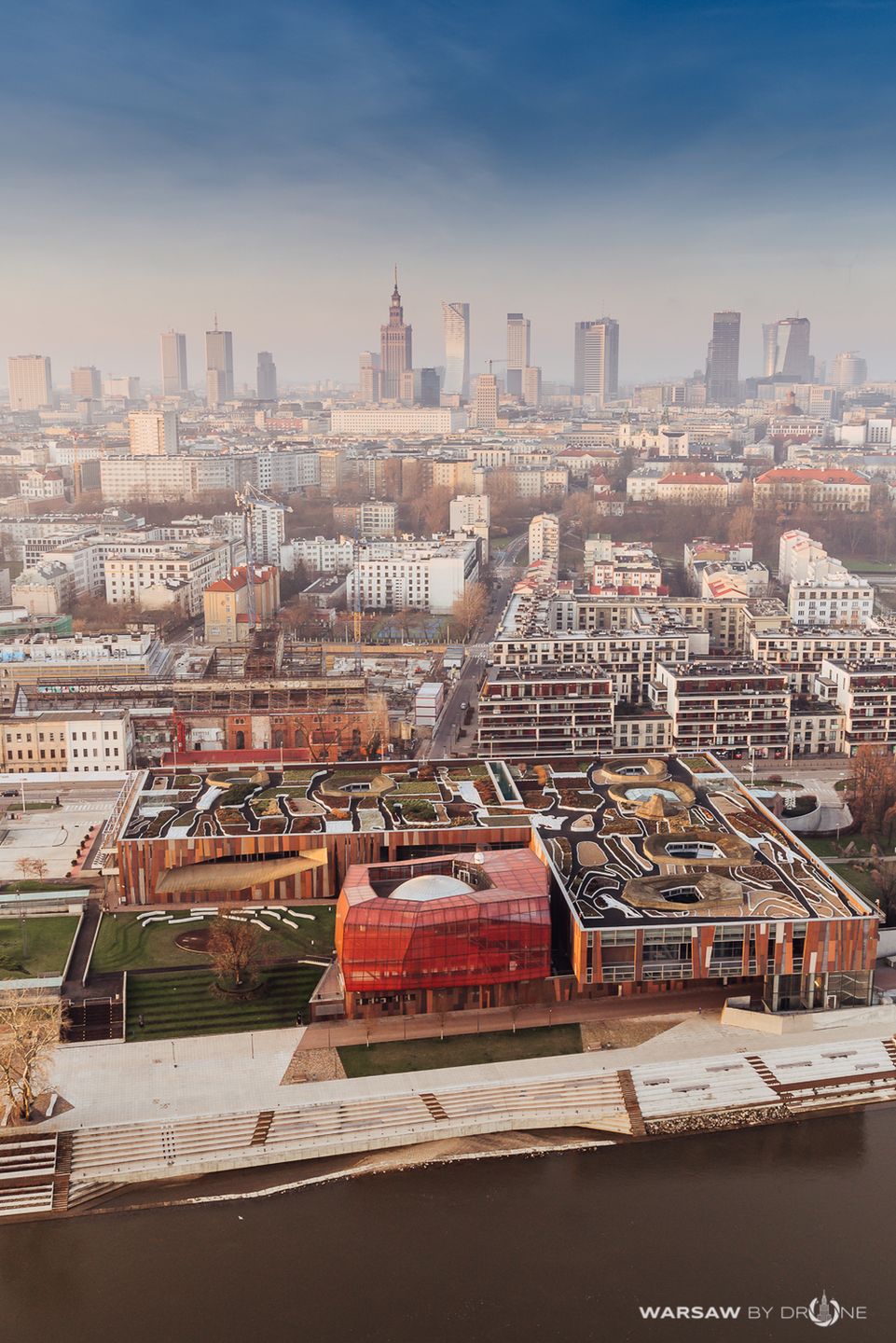 Poznajesz to miasto? Rafał Ganowski opowiedział nam o projekcie "Warsaw By Drone" 10