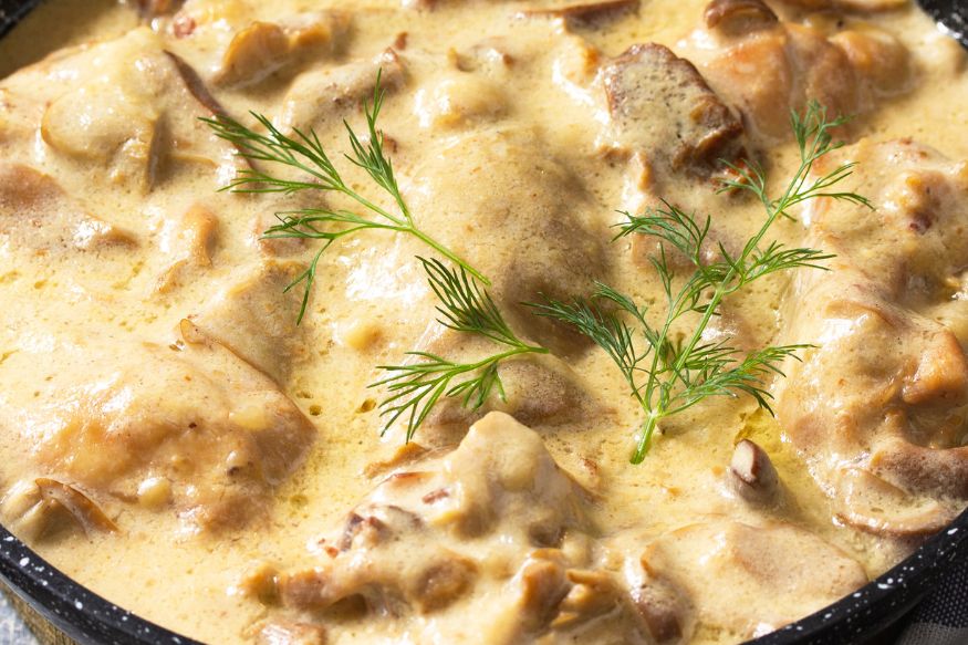 Nigdy nie jadłam bardziej soczystego kurczaka. Mięso dosłownie rozpływa się w ustach