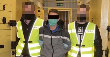 Pobił i zgwałcił dziewczynę w lesie. Później z matką i bratem kopali grób