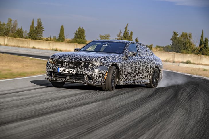Nowa Seria 3 zachowa sześć cylindrów. BMW zdradziło moc silnika