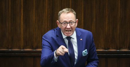 Nerwowe tłumaczenia Telusa. Prowadzący nie wytrzymał