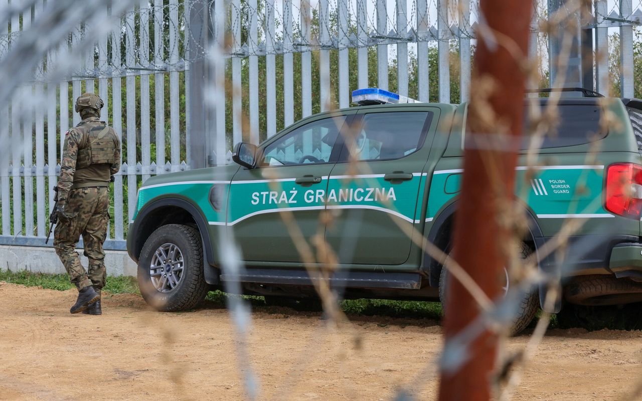Politycy straszą paktem migracyjnym. Wyjaśniamy, co się zmieni od jutra