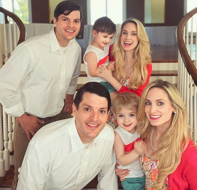 Bliźniaczki wyszły za mąż za bliźniaków. Tak dziś wyglądają ich dzieci