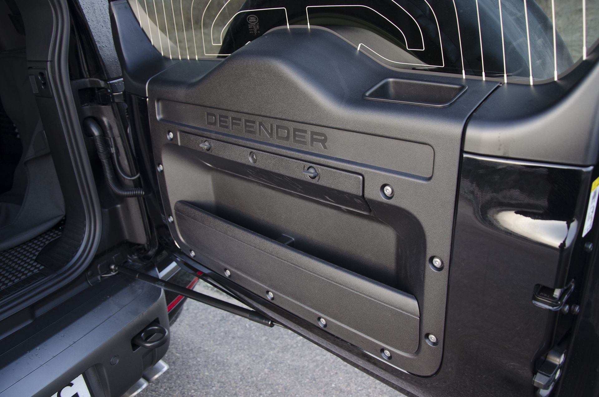 Land Rover Defender V8